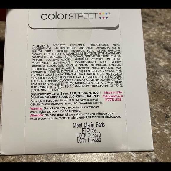 Color Street Meet Me In Paris French Manicure Nail Strips - Picture 2 of 2